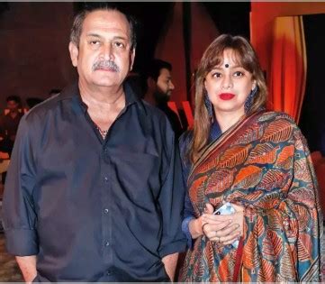 mahesh manjrekar wife deepa mehta|Mahesh Manjrekar Biography, Age, Wife, Children,。